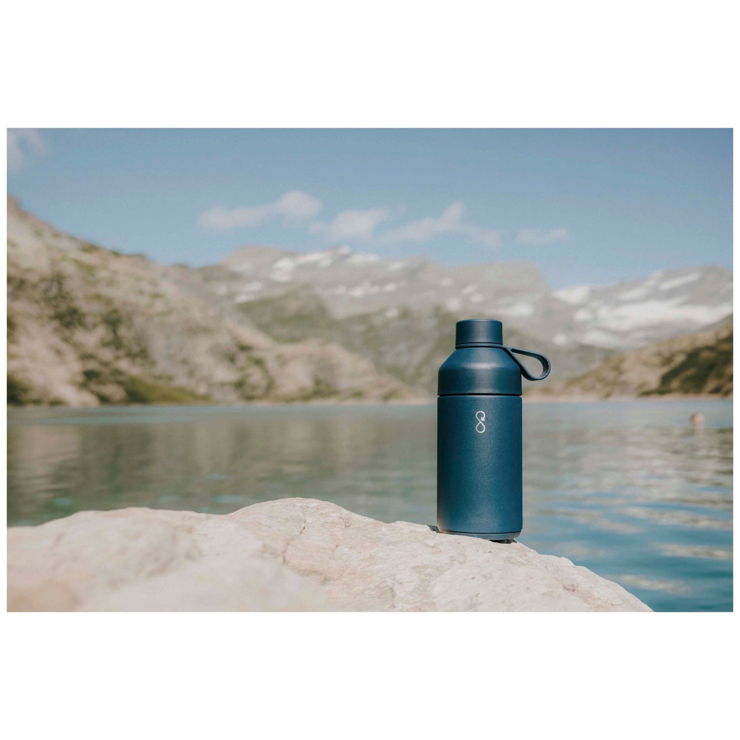 Ocean Bottle 750 ml vakuumisolerad vattenflaska