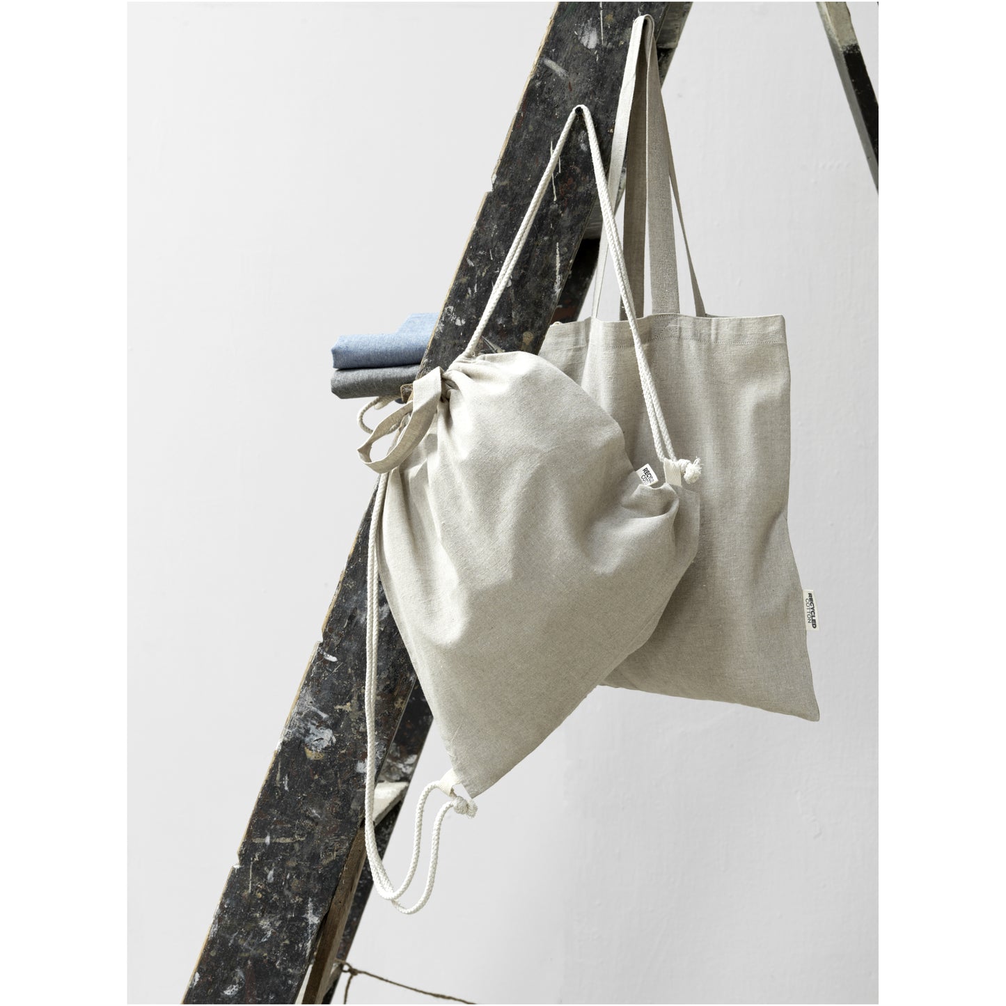 Pheebs ryggsäck med dragsko av 150 g/m² Aware™-återvunnet material