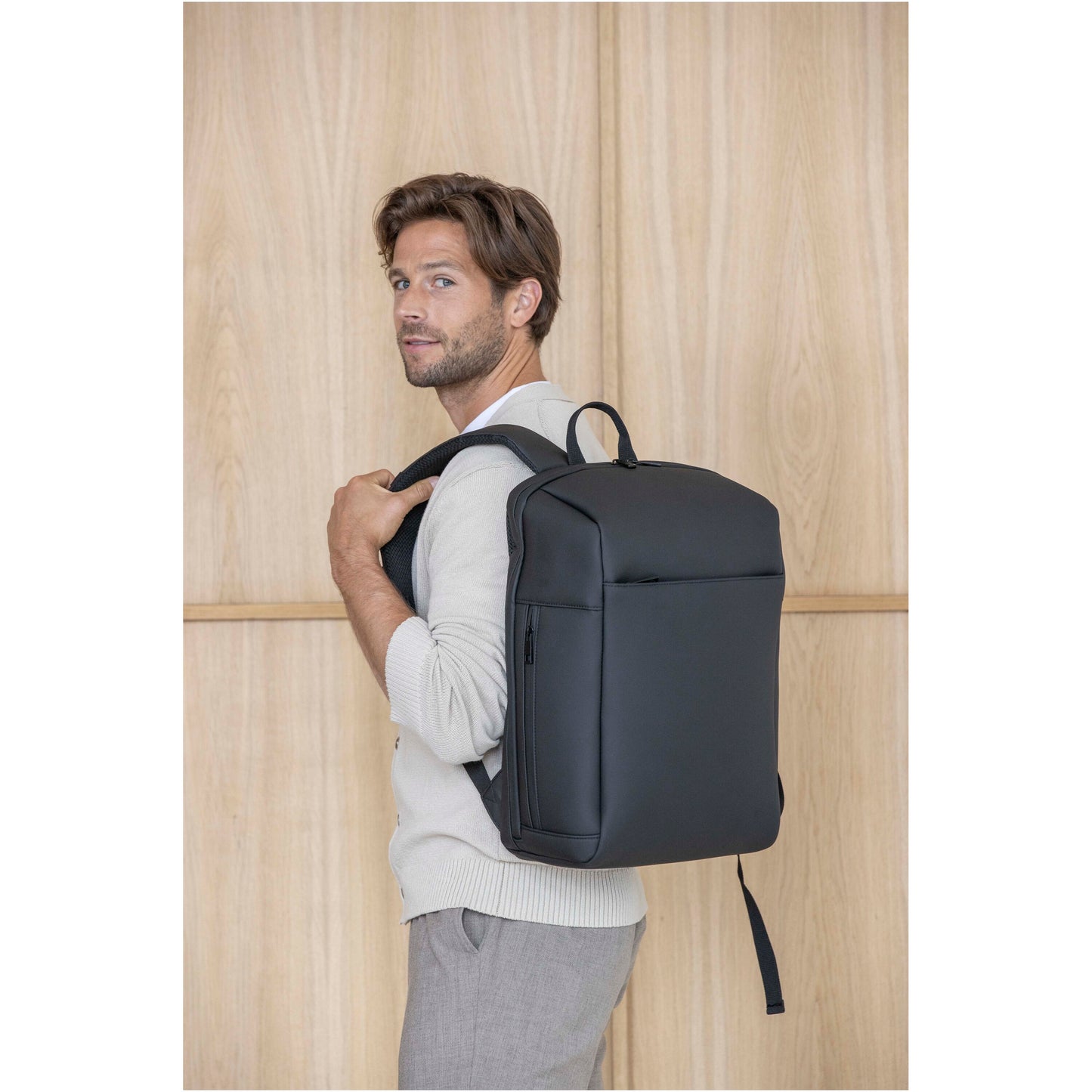 SMART 15" laptopväska av GRS-återvunnet material 18 L