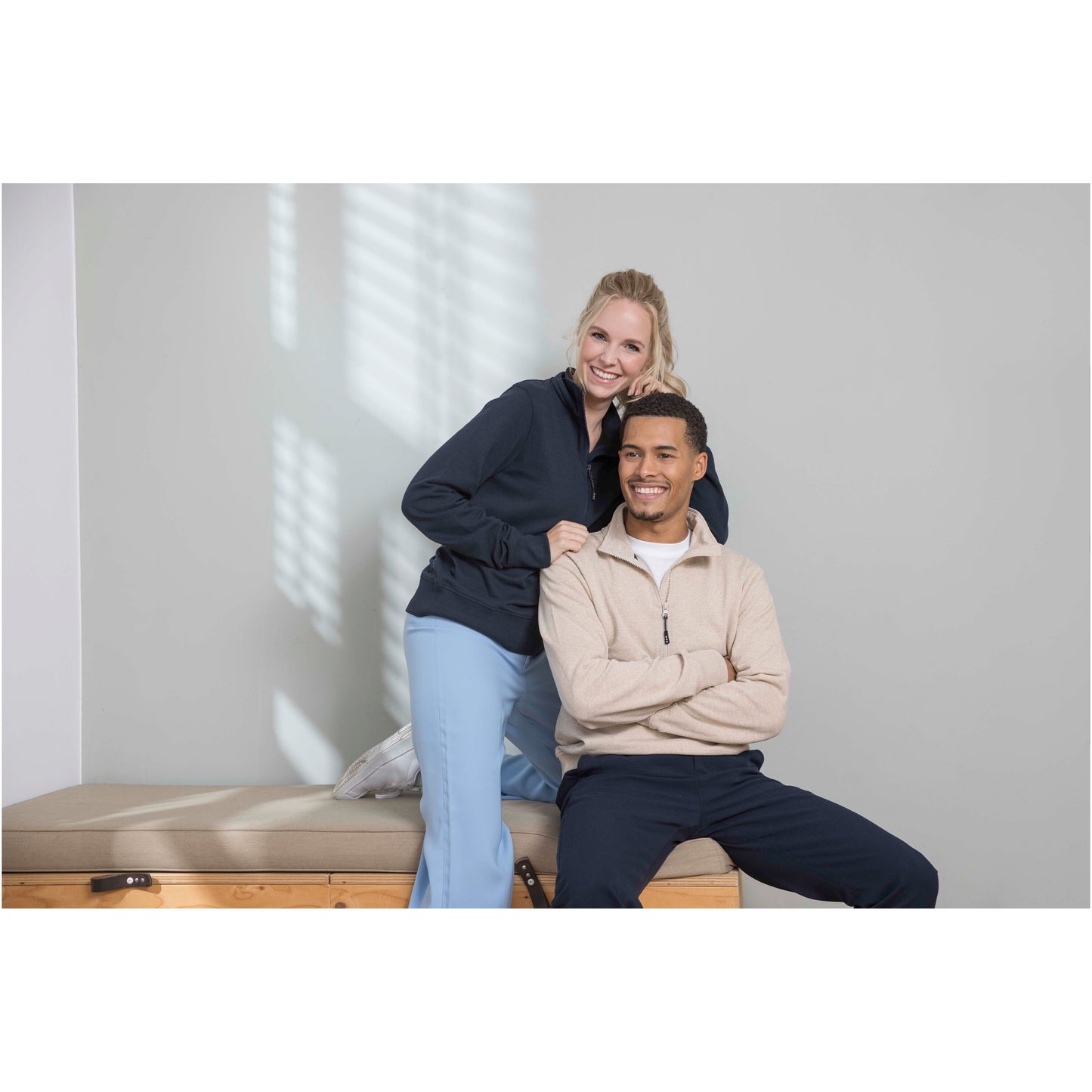 Tin unisex Aware™ tröja med kvartsdragkedja av återvunnet material